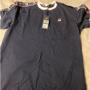 FILA Designer T-Shirt - Size XL